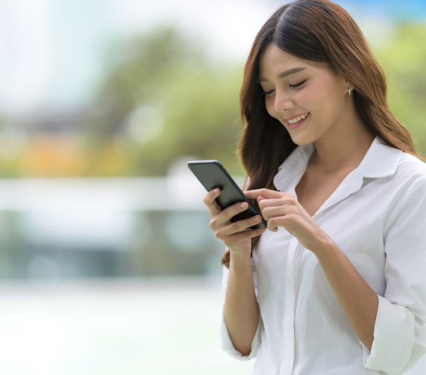 8 Budget Travel Decisions That eSIM Plans for Europe and the USA Make Significantly Easier in 2026